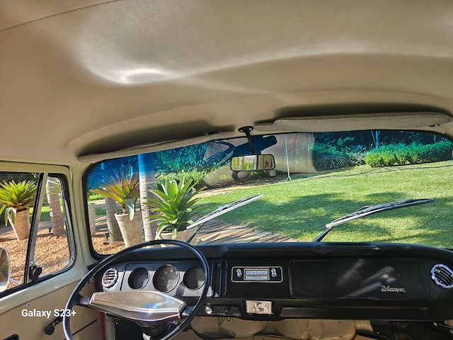 Volkswagen t2 **sunroof** deluxe - afbeelding 32 van  46