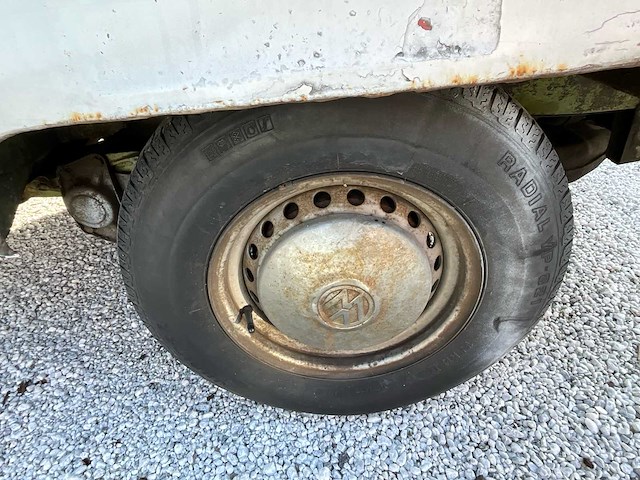 Volkswagen t2b berlin personenauto - afbeelding 15 van  29