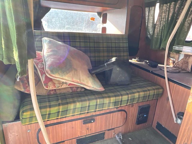 Volkswagen t2b berlin personenauto - afbeelding 20 van  29