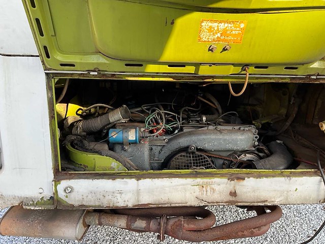 Volkswagen t2b berlin personenauto - afbeelding 22 van  29