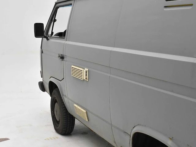 Volkswagen t3 camper high roof - afbeelding 32 van  41
