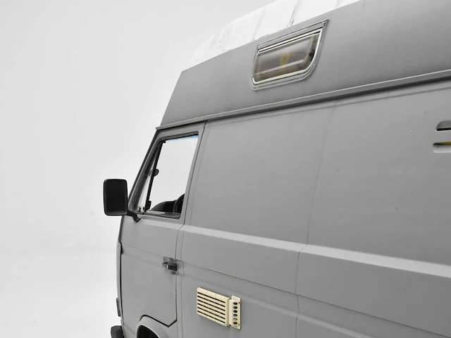 Volkswagen t3 camper high roof - afbeelding 33 van  41
