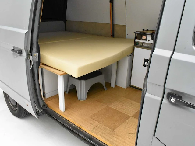 Volkswagen t3 camper - afbeelding 24 van  35