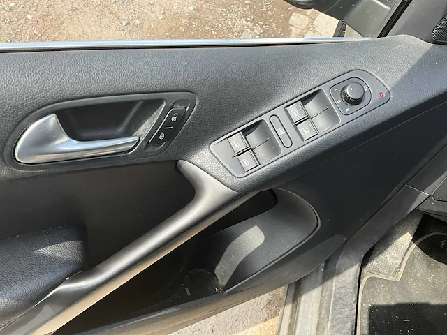 Volkswagen tiguan - 2008 - afbeelding 10 van  31