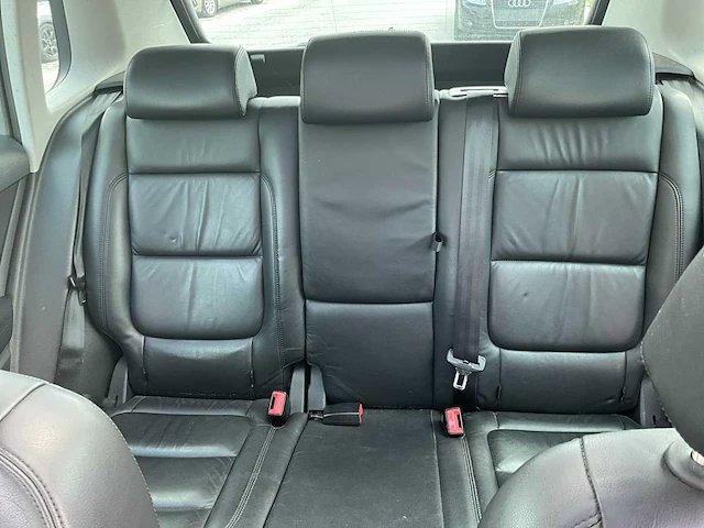 Volkswagen tiguan - 2008 - afbeelding 19 van  31