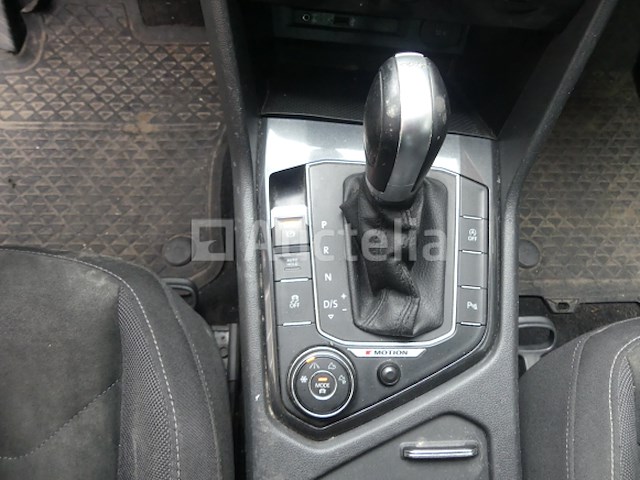 Volkswagen tiguan auto (2017-238.726 km)( vin:wvgzzz5nzhw432390) - afbeelding 24 van  38