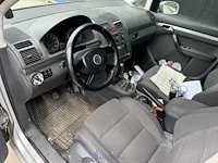 Volkswagen touran - 2004 - afbeelding 8 van  10