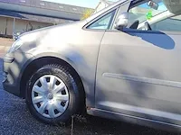 Volkswagen touran 1.6 - afbeelding 2 van  48