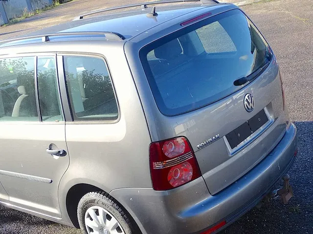 Volkswagen touran 1.6 - afbeelding 4 van  48