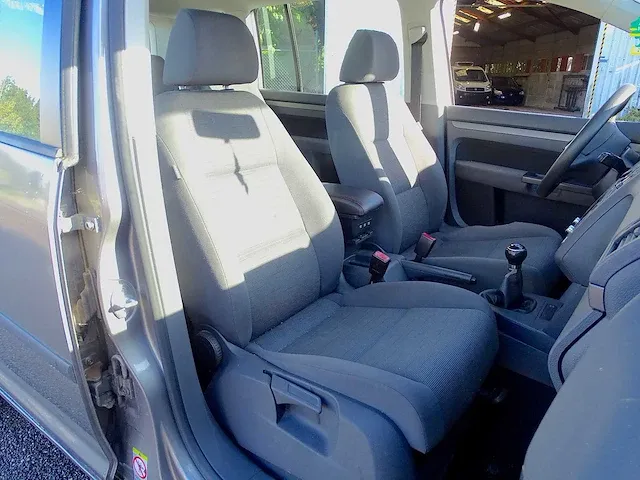 Volkswagen touran 1.6 - afbeelding 14 van  48