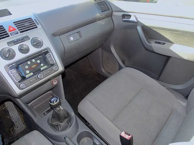 Volkswagen touran 1.6 - afbeelding 33 van  48