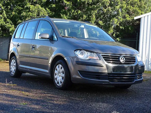 Volkswagen touran 1.6 - afbeelding 44 van  48