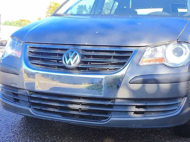 Volkswagen touran 1.6 - afbeelding 46 van  48