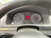 Volkswagen touran tdi uit 2006 - afbeelding 14 van  37