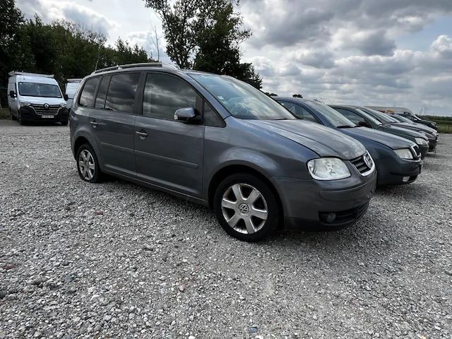 Volkswagen touran - afbeelding 3 van  9