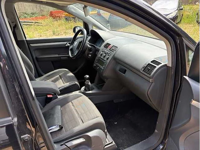 Volkswagen touran - afbeelding 5 van  19