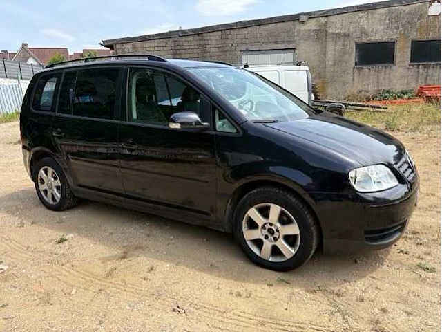 Volkswagen touran - afbeelding 18 van  19