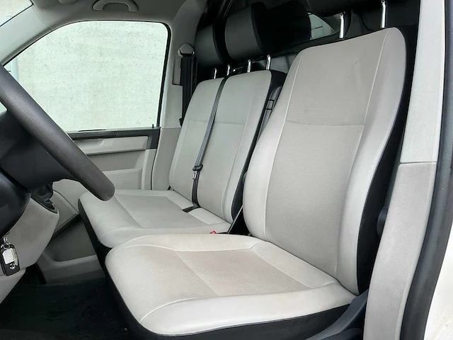 Volkswagen transporter 4 motion - 2017 - afbeelding 2 van  19