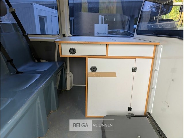 Volkswagen transporter caravelle - afbeelding 7 van  38