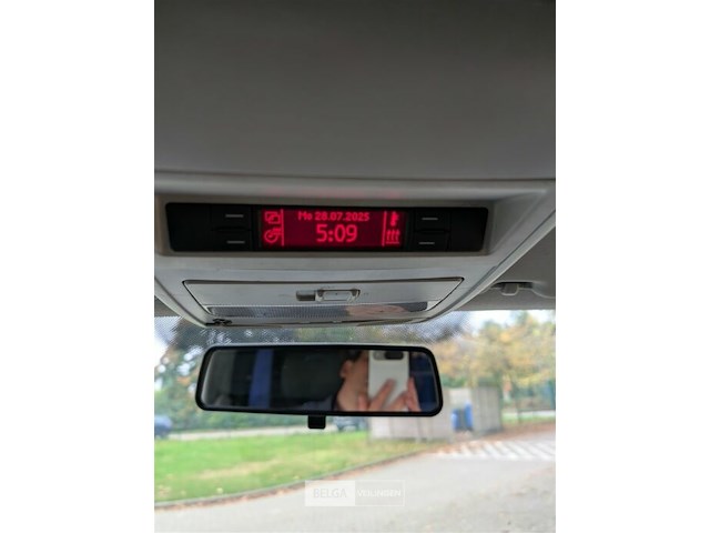 Volkswagen transporter caravelle - afbeelding 18 van  38