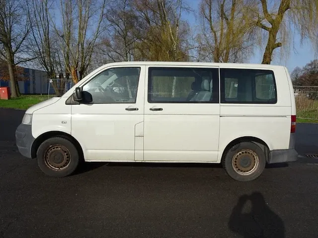 Volkswagen transporter - afbeelding 1 van  19