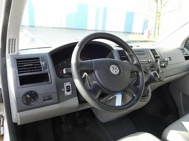 Volkswagen transporter - afbeelding 16 van  19