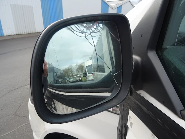 Volkswagen transporter - afbeelding 11 van  25