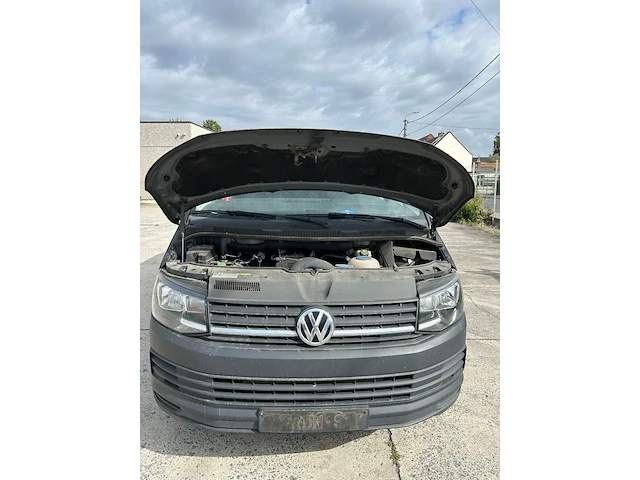 Volkswagen transporter - afbeelding 2 van  16