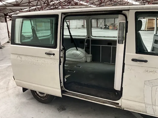 Volkswagen transporter - afbeelding 22 van  40