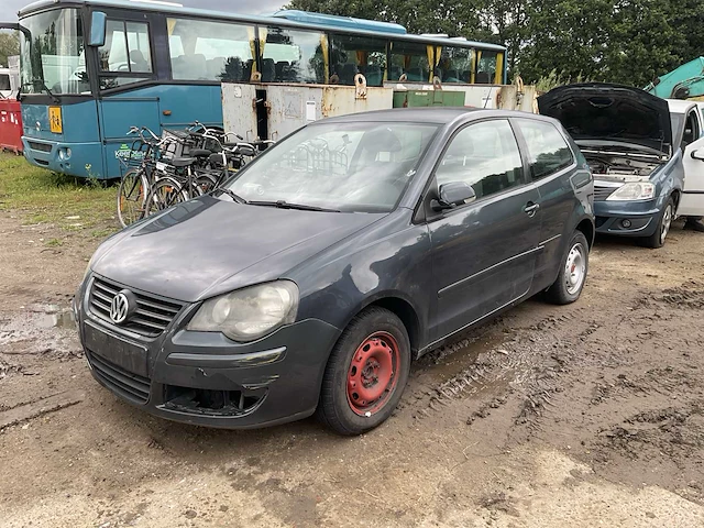 Volkswagen/dacia personenauto voor onderdelen (2x) - afbeelding 10 van  17