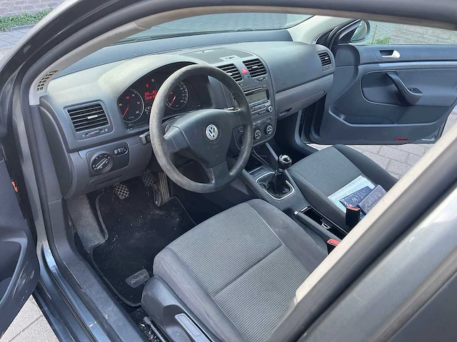 Volkwagen - 2008 - golf - personenauto - afbeelding 8 van  23