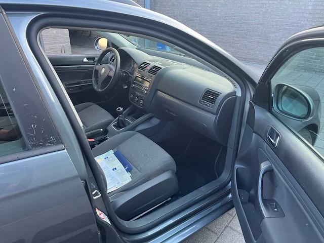 Volkwagen - 2008 - golf - personenauto - afbeelding 9 van  23