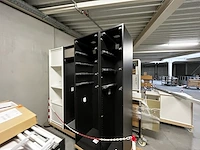 Volledig afgewerkte keuken zonder toestellen, geen plannen beschikbaar!!! - afbeelding 4 van  8