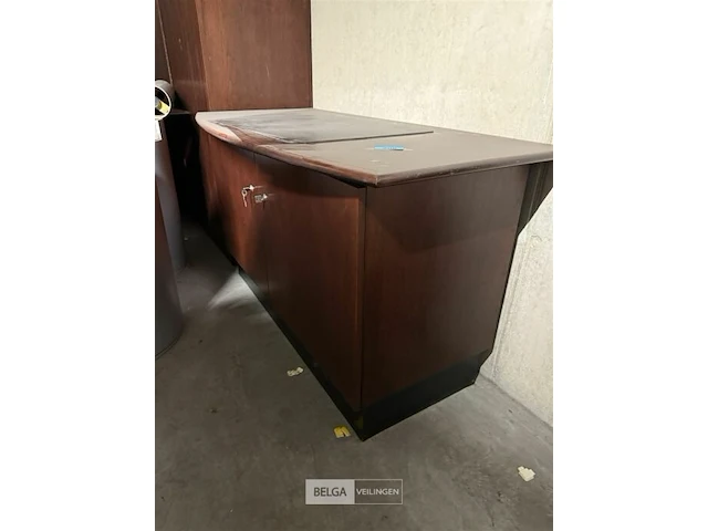 Volledig bureel met dossierkasten - hout - afbeelding 1 van  8