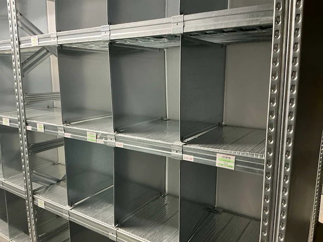 Volledig metalen magazijn/opbergrekken opstelling bito - afbeelding 30 van  54