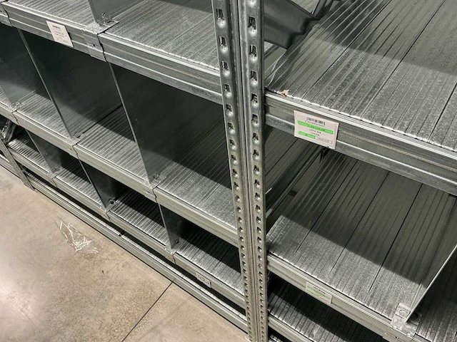 Volledig metalen magazijn/opbergrekken opstelling bito - afbeelding 36 van  54