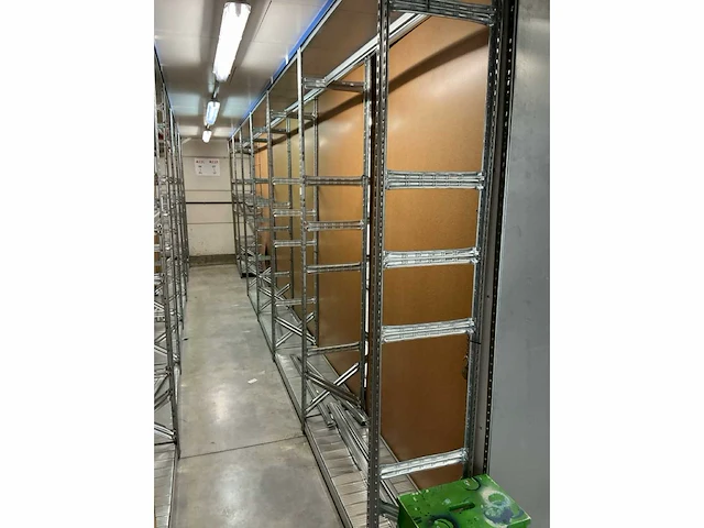 Volledig metalen magazijn/opbergrekken opstelling bito - afbeelding 30 van  66