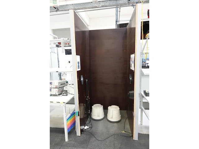 Volledig werk/teststation - afbeelding 2 van  7