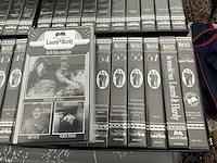 Volledige 60-delige reeks/verzameling videocassettes laurel & hardy - afbeelding 6 van  19