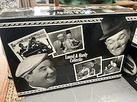 Volledige 60-delige reeks/verzameling videocassettes laurel & hardy - afbeelding 1 van  19