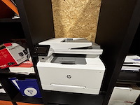 Volledige bureau - afbeelding 8 van  8