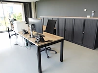 Volledige bureauopstelling - afbeelding 1 van  6