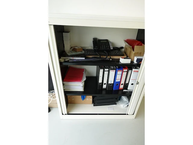 Volledige bureauopstelling - afbeelding 7 van  20