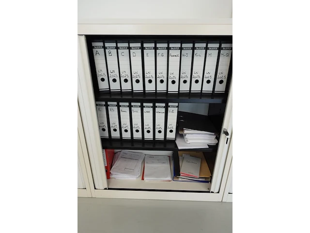 Volledige bureauopstelling - afbeelding 9 van  20