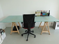 Volledige bureauopstelling - afbeelding 12 van  20