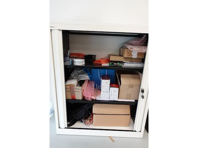 Volledige bureauopstelling - afbeelding 5 van  26