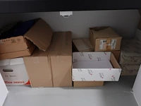 Volledige bureauopstelling - afbeelding 17 van  26