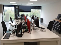 Volledige bureauopstelling - afbeelding 1 van  9