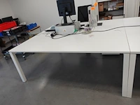 Volledige bureauopstelling - afbeelding 5 van  7