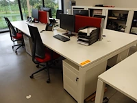 Volledige bureauopstelling - afbeelding 1 van  6